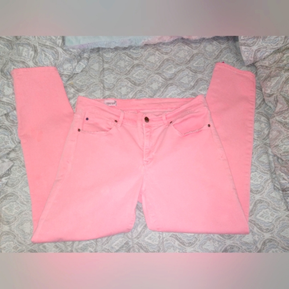 Pink stretch jeans, skinny fit, sz 10/31.